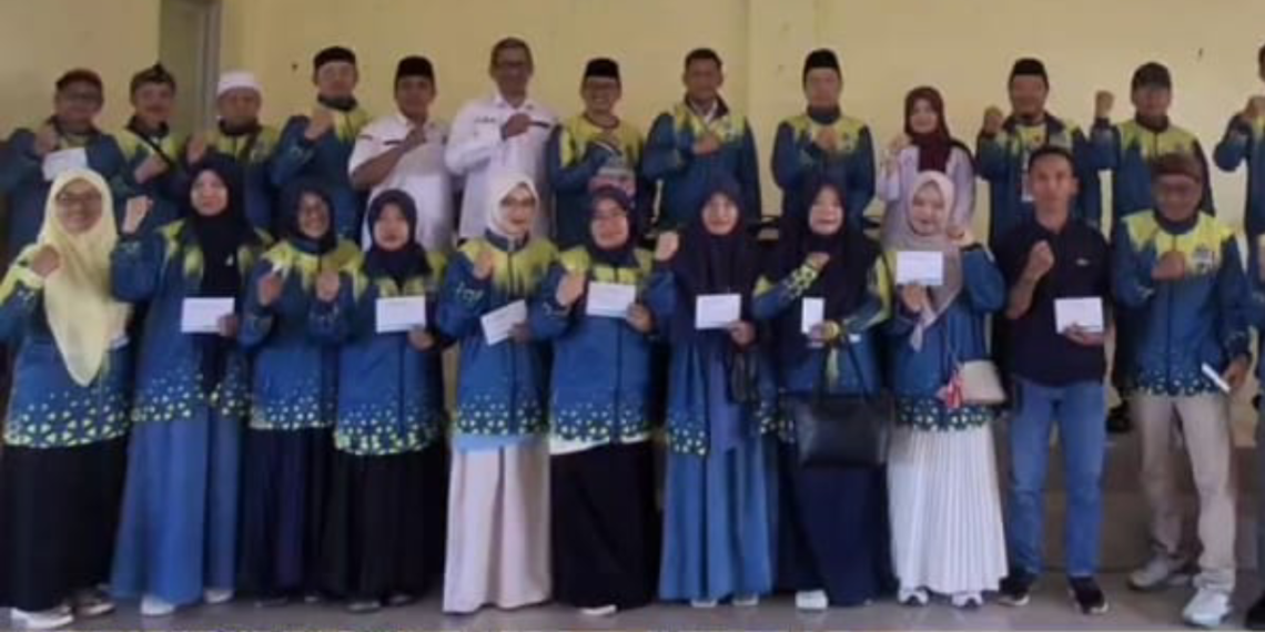 Kepala KUA Cicurug Dampingi Kontingen PORSADIN Kecamatan Cicurug Menuju Tingkat Kabupaten