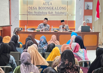 Penerima Manfaat PKH di Nyalindung Ikuti Sosialisasi Keluarga Sakinah Bersama Penyuluh KUA