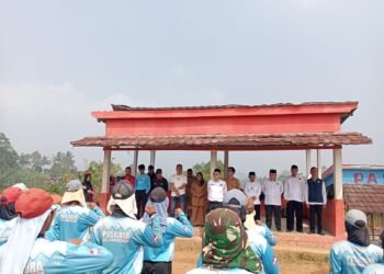 Kepala KUA Kabandungan Bersama PHBN Tinjau Latihan Paskibra Jelang HUT Ke-81 RI