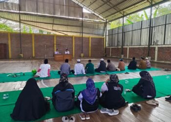 Penyuluh KUA Sagaranten Hadiri Syahriyahan di Desa Pasanggrahan, Ajak Masyarakat Tingkatkan Semangat Menuntut Ilmu