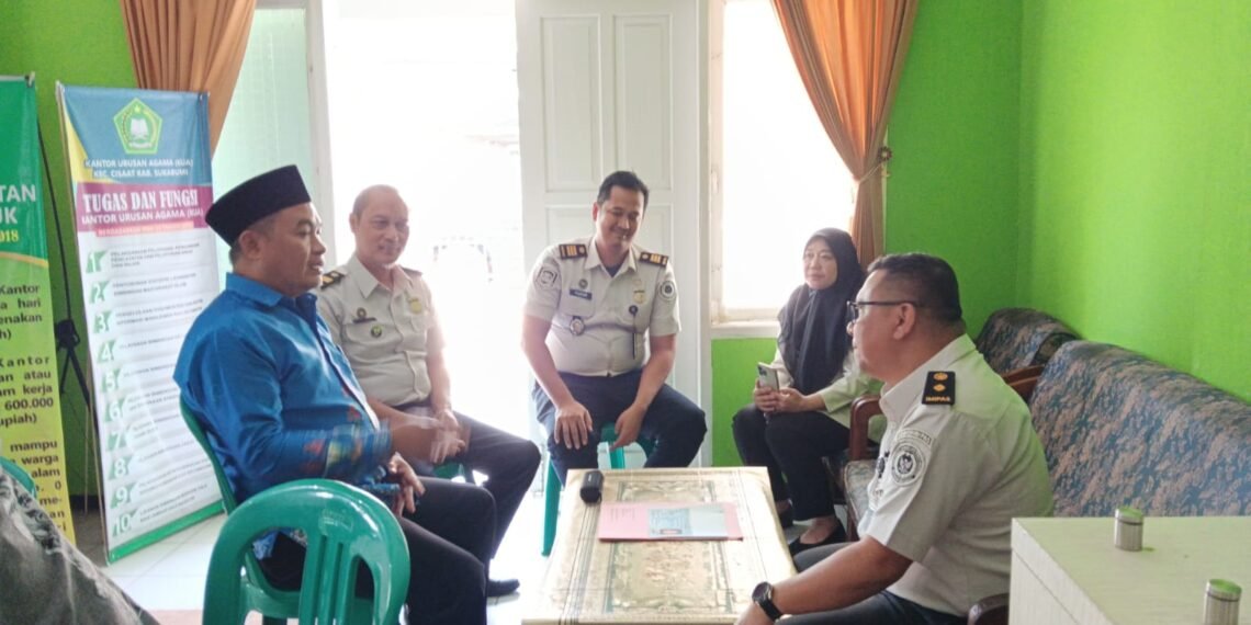 KUA Cisaat Perkuat Sinergi dengan Imigrasi Bahas Pelayanan Perkawinan Campuran