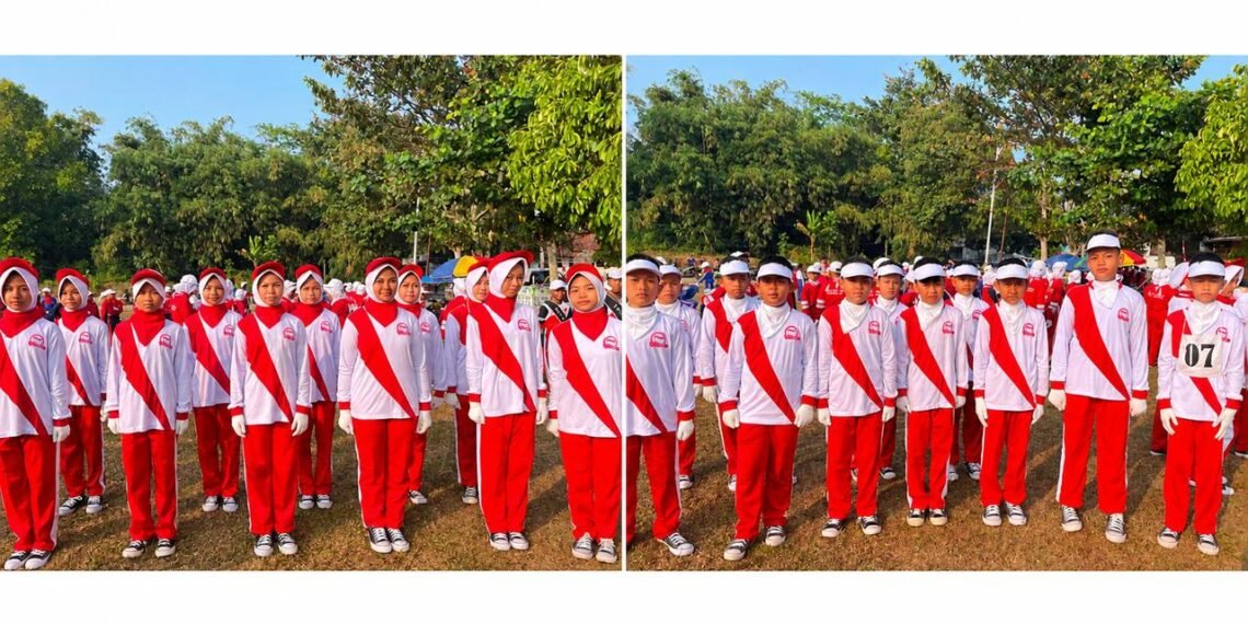 Semarak HUT ke-81 RI, Peserta Didik dan Guru MIN 2 Sukabumi Ikuti Gerak Jalan Tingkat Kecamatan Surade