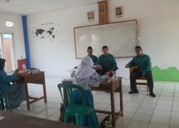 Perkuat Sinergi Lintas Sektor, Penyuluh KUA Cibadak Jadi Juri Kaligrafi Pentas PAI SMP Tingkat Kabupaten Sukabumi