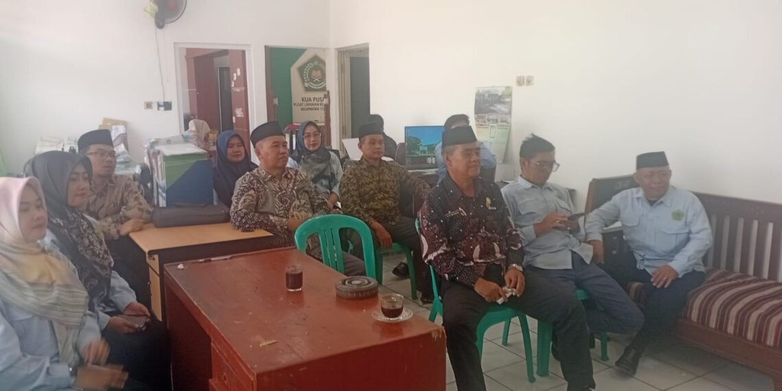 KUA Cibadak Tunjukkan Komitmen Dukung GEBER Masjid melalui Rakor Persiapan Secara Daring