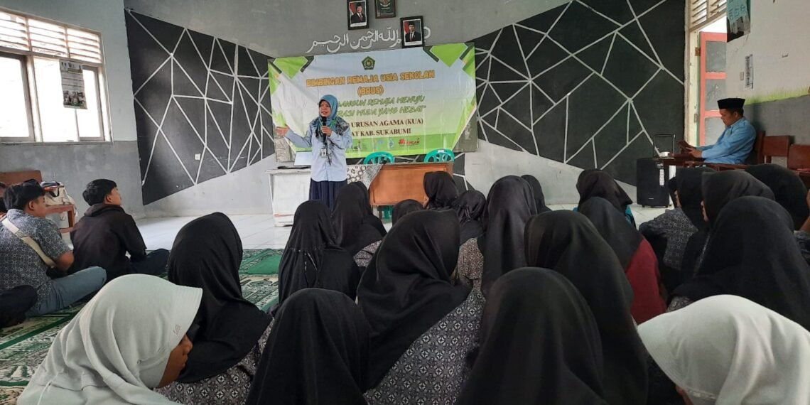 KUA Cisaat Kuatkan Ketahanan Remaja Melalui Program BRUS di MA Muslimin Jaya