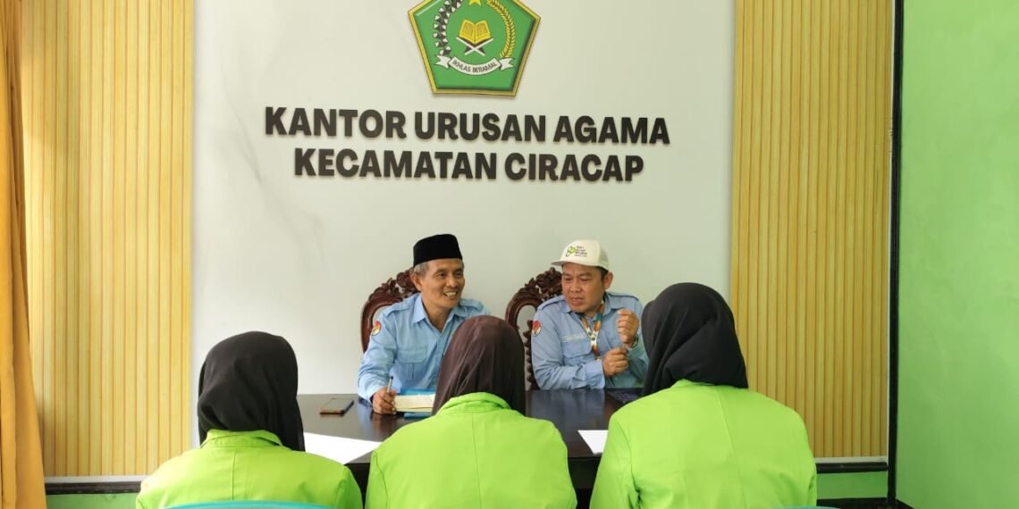 Kepala KUA Ciracap Ajak Mahasiswa PPM Al-Andina Sukabumi Berperan Aktif Sukseskan GEBER MASJID