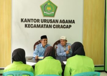 Kepala KUA Ciracap Ajak Mahasiswa PPM Al-Andina Sukabumi Berperan Aktif Sukseskan GEBER MASJID