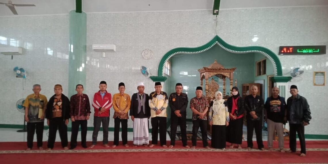 Penghulu dan Penyuluh Agama Islam KUA Ciracap Ikuti Majelis Taklim Aparatur Kecamatan
