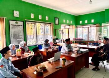 KUA Sukalarang Matangkan Persiapan GEBER Masjid Melalui Rapat Koordinasi