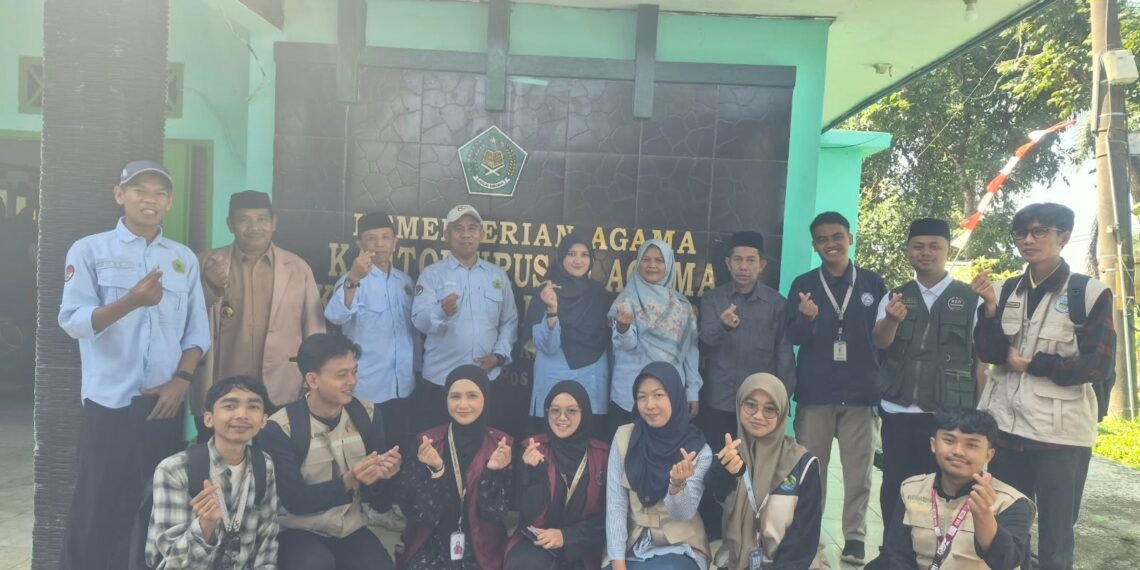 Kolaborasi KUA Kadudampit dan Mahasiswa KKN UMN Dukung Program Keagamaan di Kecamatan Kadudampit