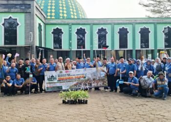 KUA Caringin Ikuti Kick Off GEBER Masjid dan Gerakan Bersih-Bersih Masjid