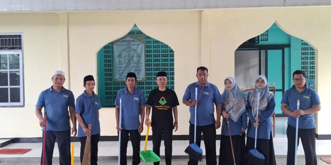 KUA Gegerbitung Laksanakan GEBER MAS di Masjid Al Barokah