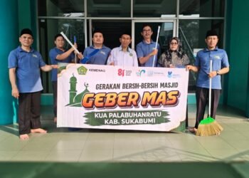 Kepala KUA Palabuhanratu Ikuti GEBER MAS Serentak di Masjid Agung Palabuhanratu