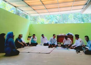 Perkuat Persiapan Sujud Syukur HUT ke-81 RI, Pegawai KUA Surade Gelar Rapat Koordinasi