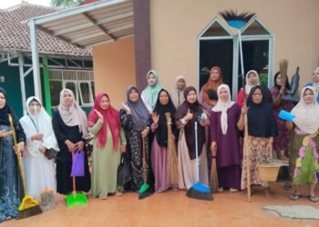 KUA Ciracap Apresiasi Semangat Ibu-Ibu dalam GEBER MAS di Masjid Al Barakah Cikatulampa