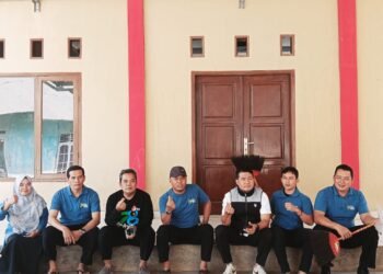 KUA Cimanggu Bersama Masyarakat Laksanakan GEBER MASJID di Masjid Nurul Insan