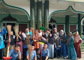 Kolaborasi KUA Ciracap, DKM, dan Kecamatan Sukseskan GEBER MAS di Masjid Besar R. Natadipura