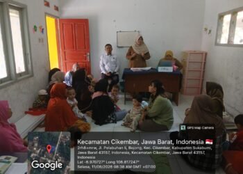Penyuluh KUA Cikembar Berikan Edukasi Keluarga Sakinah dan Pencegahan Stunting di Posyandu