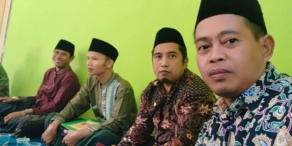 Penyuluh KUA Ciemas Berikan Pembinaan Adab Makan dan Minum dalam Syahriyahan Kecamatan