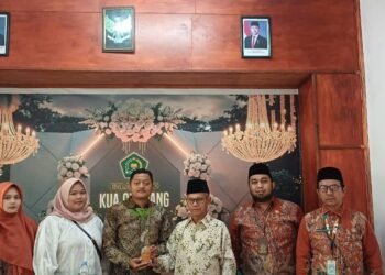 Pepeling KUA Cikidang Ajak Calon Pengantin Tumbuhkan Kepedulian terhadap Lingkungan
