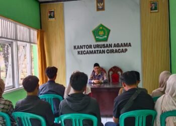 Bukan Hanya Mengantar ke Akad, Penyuluh KUA Ciracap Bekali Calon Pengantin Menjalani Rumah Tangga