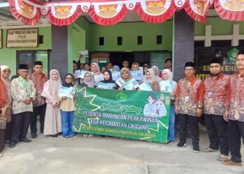 Bimwin KUA Cikidang Bekali 13 Pasang Catin Hadapi Kehidupan Rumah Tangga