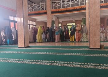 Penyuluh KUA Lengkong Perkuat Pembinaan Keagamaan melalui Bimluh Zikir dan Doa
