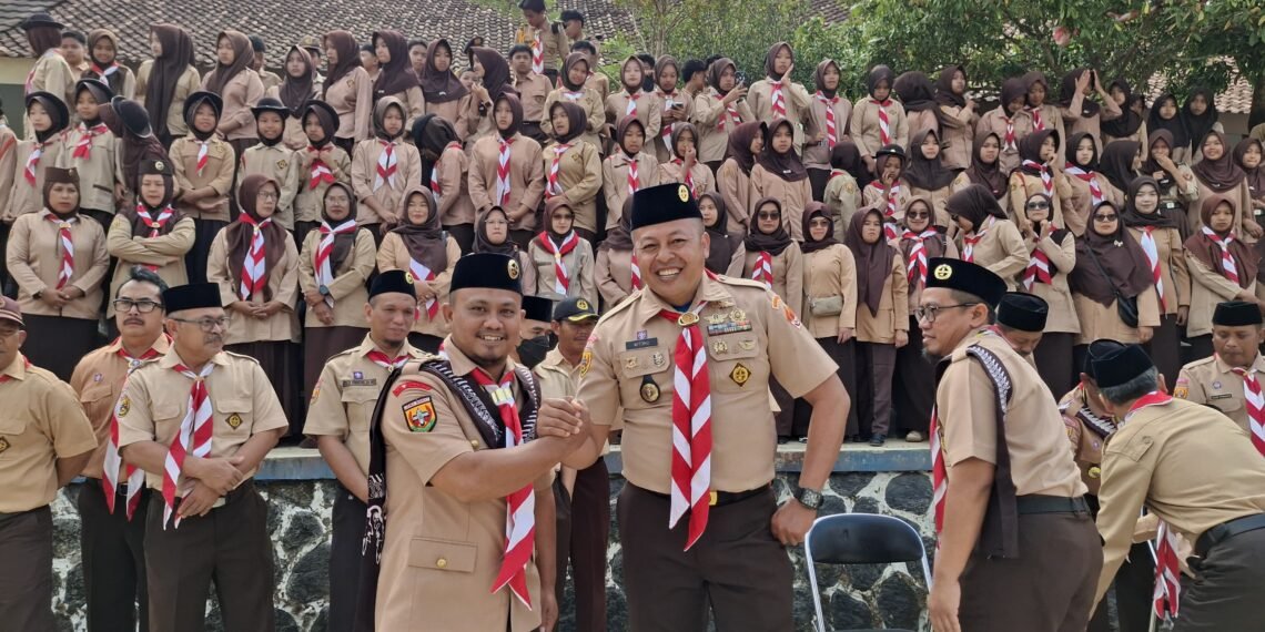 KUA Lengkong Hadiri Upacara HUT Pramuka ke-65 Tingkat Kecamatan