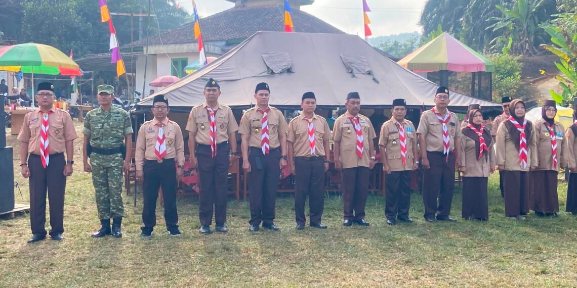 KUA Cikidang Perkuat Sinergi melalui Upacara HUT Pramuka ke-65