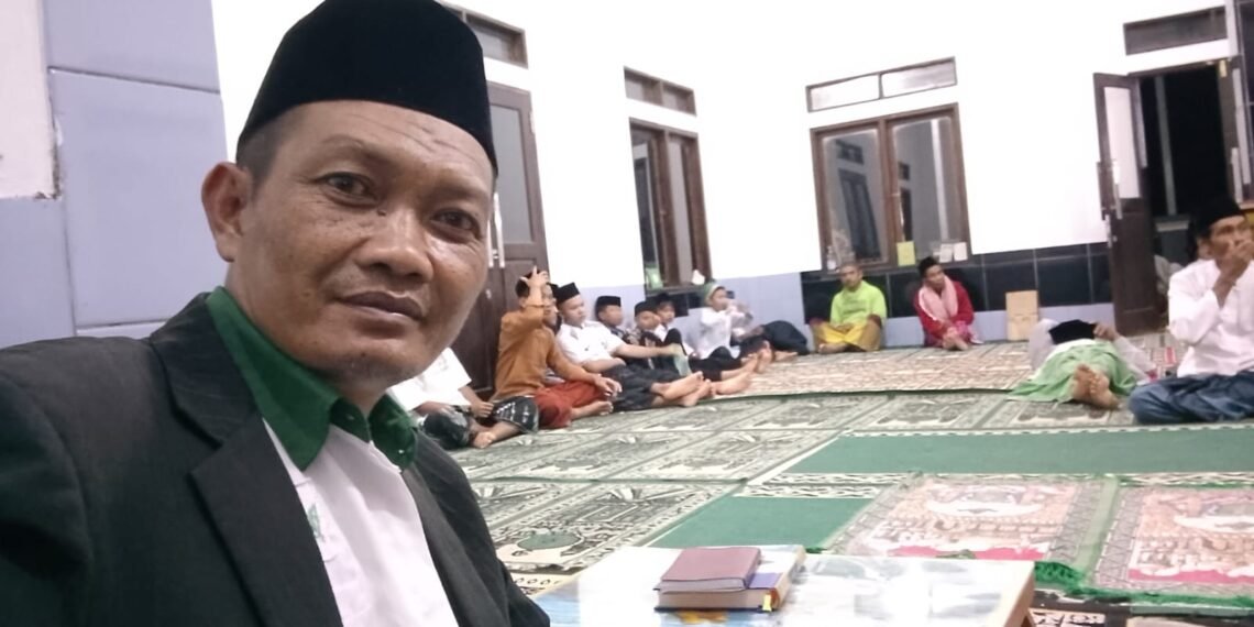 Penyuluh KUA Lengkong Ajak Jamaah Rutin Baca Yasin dan Ratib Al-Athas