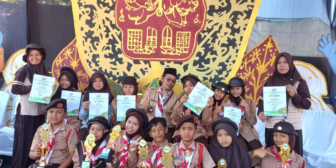 Pramuka MIN 2 Sukabumi Raih Tujuh Prestasi di LT II Kwarran Surade