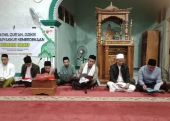 Khatmil Qur’an, Dzikir dan Doa Tasyakkur HUT Ke-81 RI Menggema di Ciracap