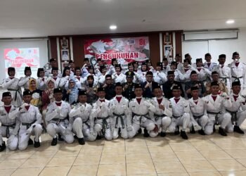 Khidmat dan Penuh Haru, Kepala KUA Cikembar Hadiri Pengukuhan Calon Paskibra Kecamatan Cikembar Tahun 2026