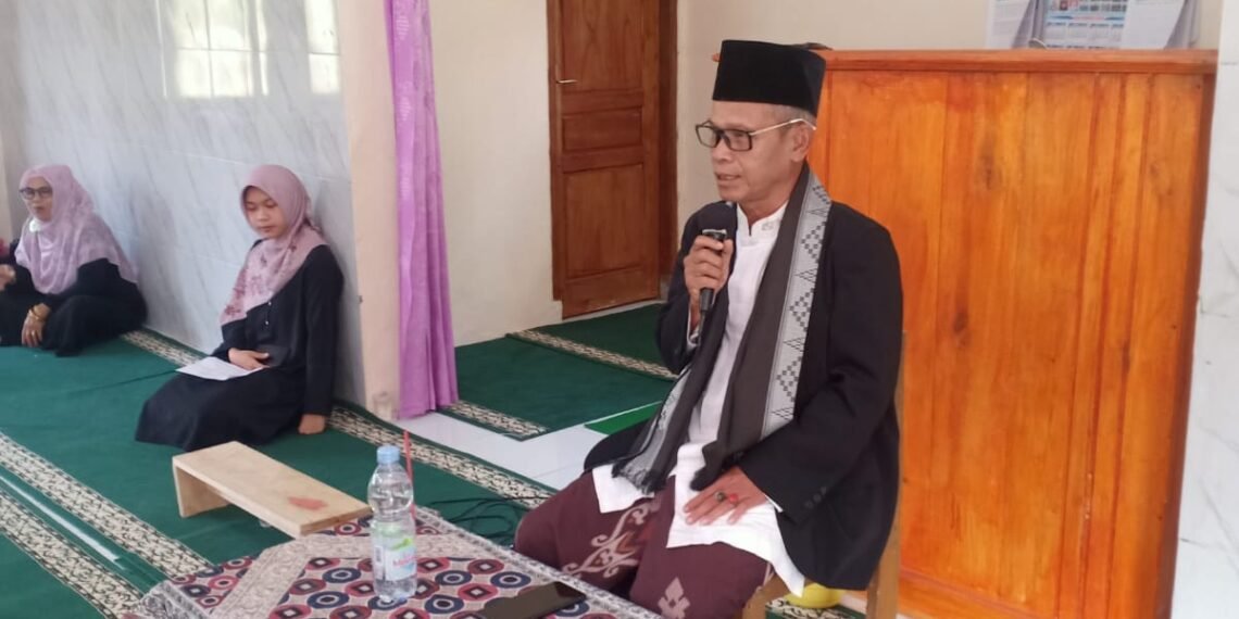 Penyuluh KUA Cikidang Ajak Jamaah Eratkan Ukhuwah Islamiyah melalui Teladan Rasulullah