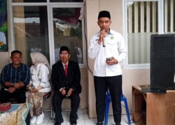 Penyuluh KUA Cibitung Pimpin Doa Pengukuhan Paskibra HUT ke-81 RI