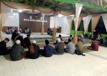 Penyuluh KUA Lengkong Ajak Masyarakat Syukuri Nikmat Kemerdekaan dalam Tabligh Akbar