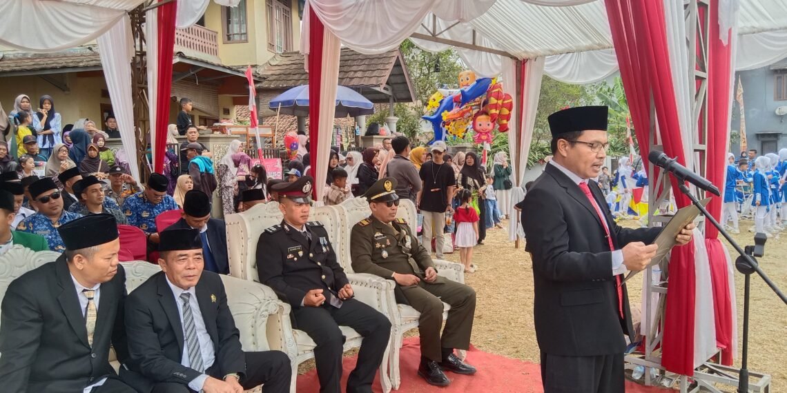 Doa Kemerdekaan di Puncak Tugu, Kepala KUA Pabuaran Ajak Rawat Persatuan