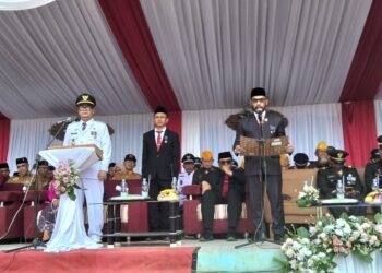 Kepala KUA Cikembar Pimpin Doa Kemerdekaan pada Upacara HUT ke-81 RI