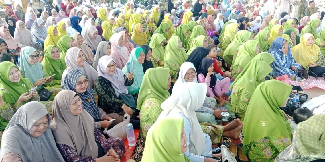 Antusiasme Jamaah Tinggi, Kepala KUA Ciracap Hidupkan Tabligh Akbar “Nada dan Dakwah Merah Putih”