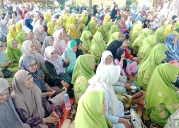 Antusiasme Jamaah Tinggi, Kepala KUA Ciracap Hidupkan Tabligh Akbar “Nada dan Dakwah Merah Putih”