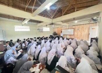 Penyuluh KUA Cibadak Bina Santri melalui Bimluh BTQ di Pesantren Raudhatunnur