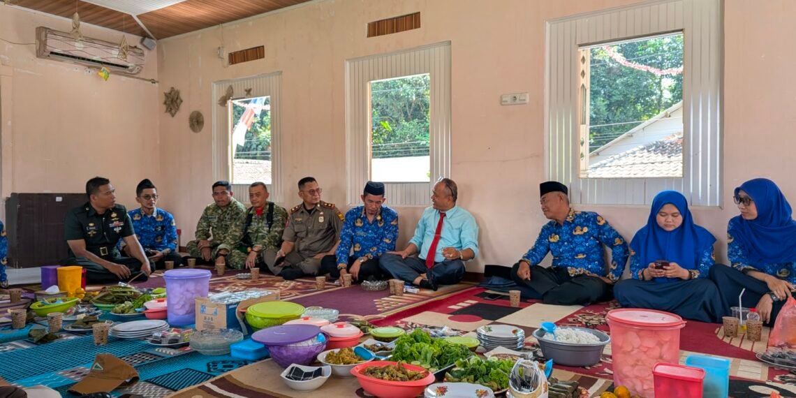KUA Kecamatan Cicantayan Gelar Koordinasi Lintas Sektoral, Perkuat Sinergi Wujudkan Masyarakat Tertib dan Aman