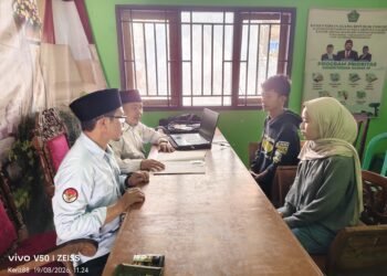 Penyuluh KUA Lengkong Dampingi Catin melalui Bimbingan Perkawinan Mandiri