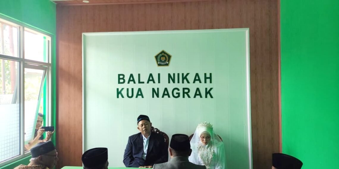 Pelayanan Prima KUA Nagrak, Akad Nikah Warga Kalaparea Berlangsung Khidmat