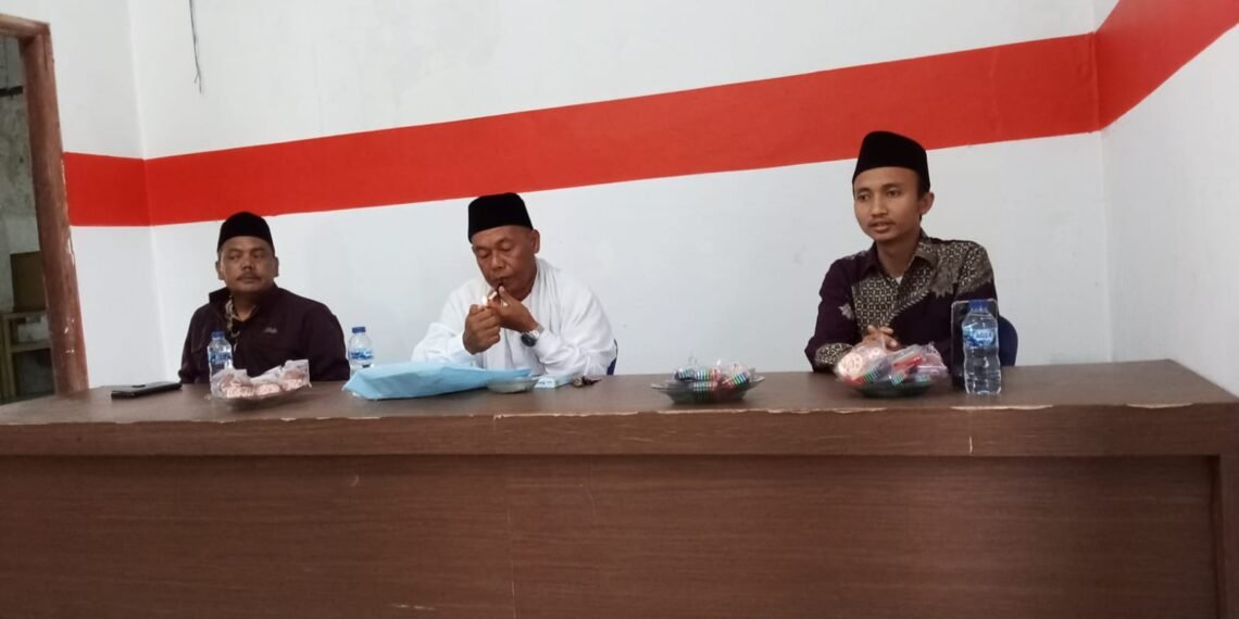 MTA Desa Sukalarang, Penyuluh KUA Ajak Jamaah Perbanyak Sholawat Sambut Rabiul Awal