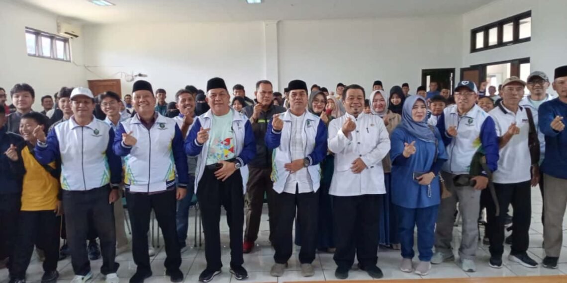 Lepas Kontingen Porseni Jabar 2026, Kakankemenag Kab. Sukabumi Dorong Peserta Tampil Nyaman dan Raih Prestasi Terbaik