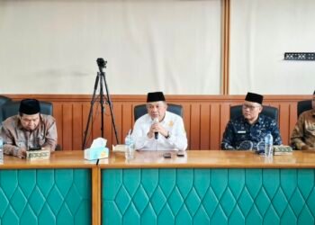 Kepala Kemenag Kabupaten Sukabumi Bekali Kepala KUA Baru dengan Integritas dan Kehati-hatian