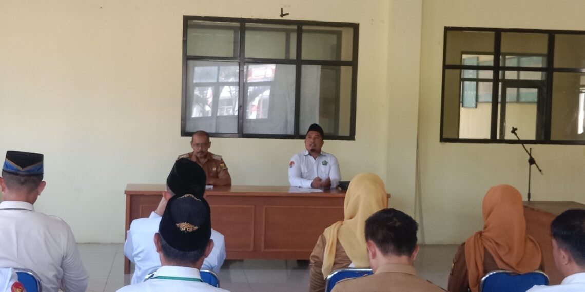 Penyuluh KUA Ciemas Perkuat Pembinaan Keagamaan Aparatur melalui MTA