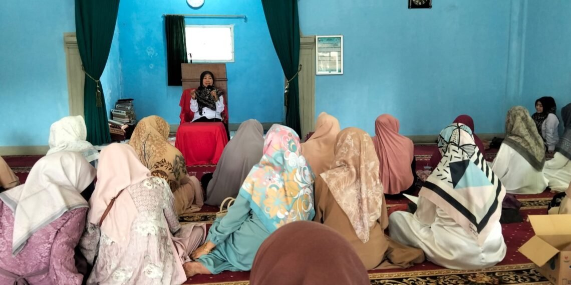 Penyuluh KUA Cibadak Sampaikan Keteladanan Rasulullah dalam Peringatan Maulid Nabi
