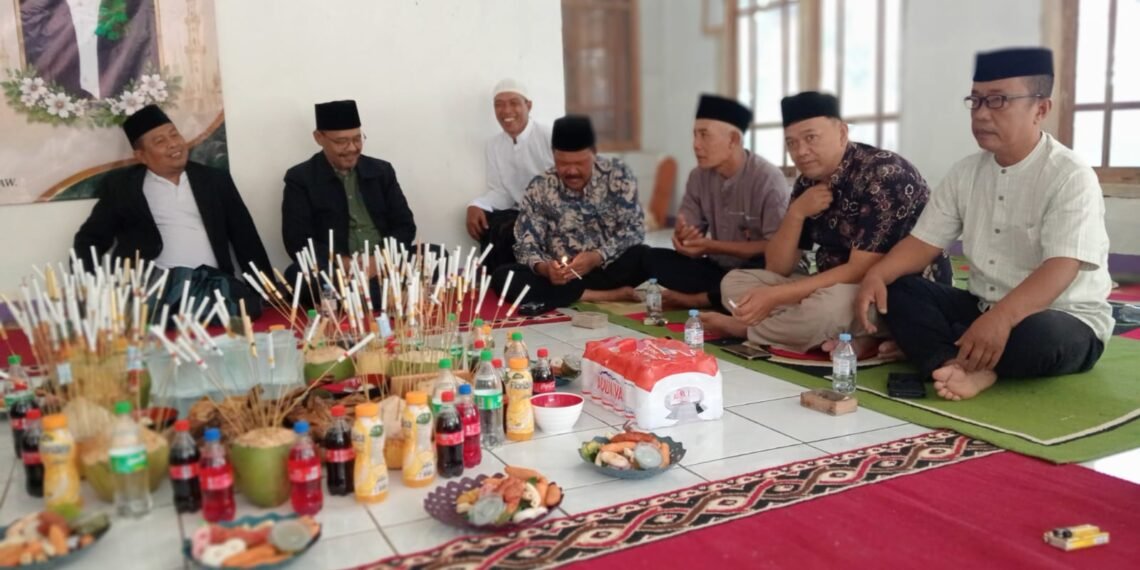 Hadiri Maulid Nabi di MT Attaawun, KUA Ciemas Dorong Penguatan Nilai Keagamaan